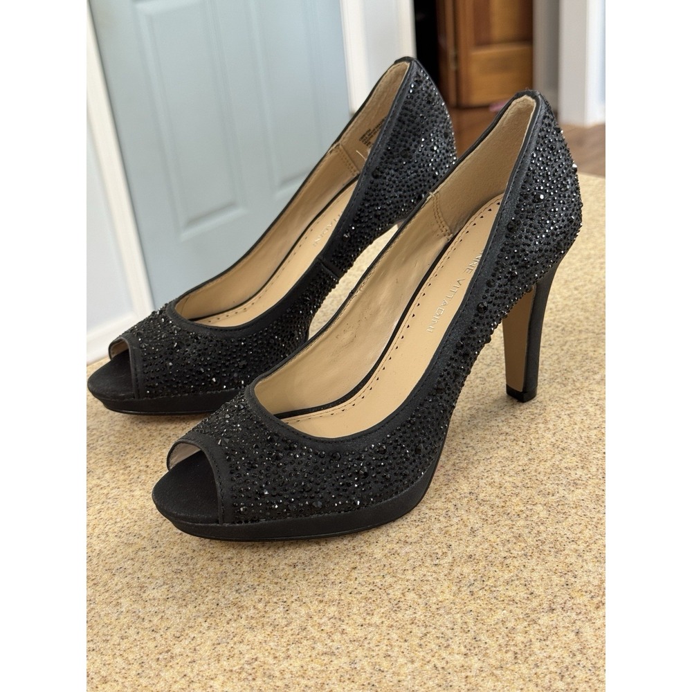 Adrienne Vittadini Black Rhinestone Peep Toe Platform Pumps Heels Women's 7M NEW